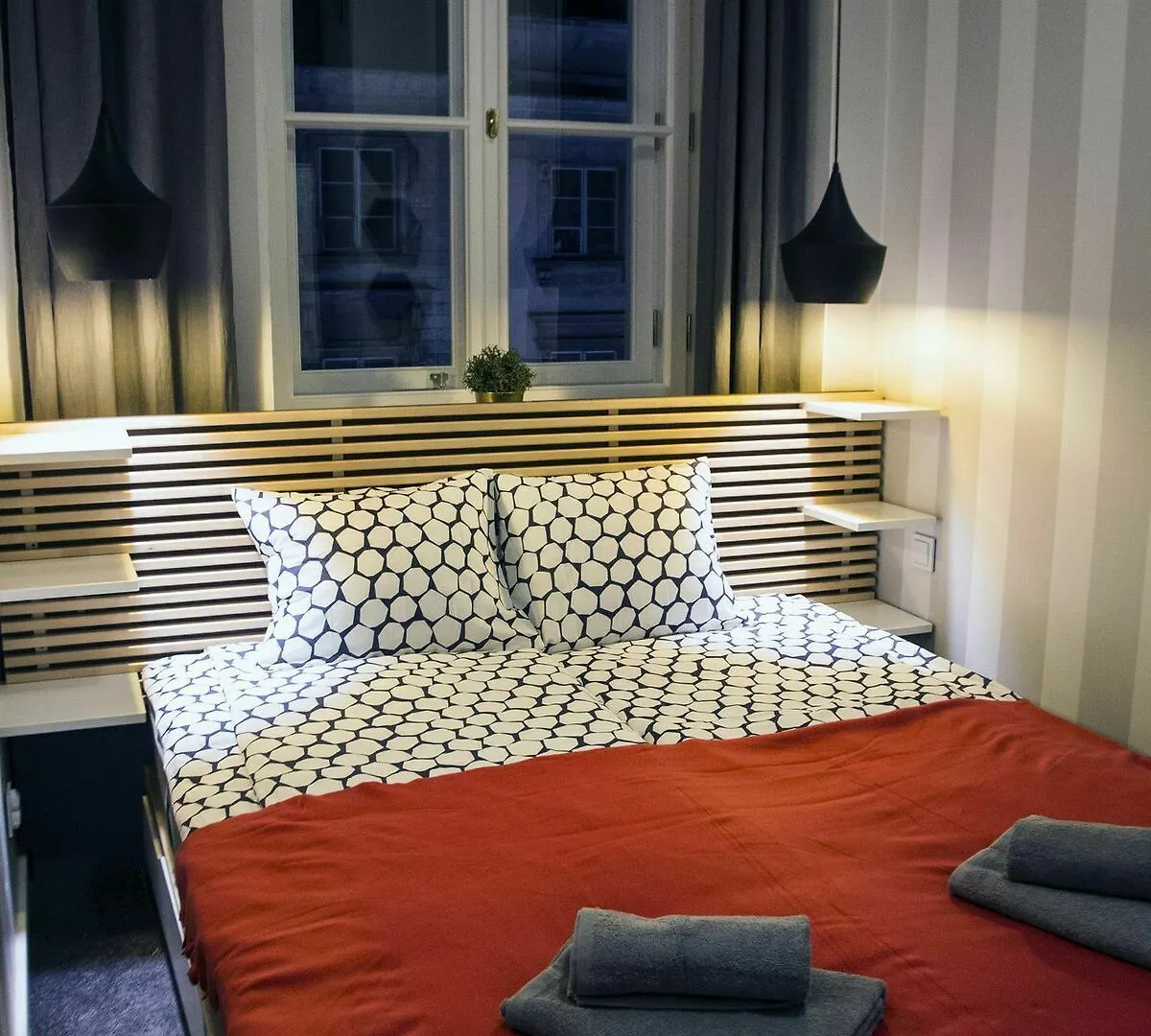Fox Center Apartments Warsaw