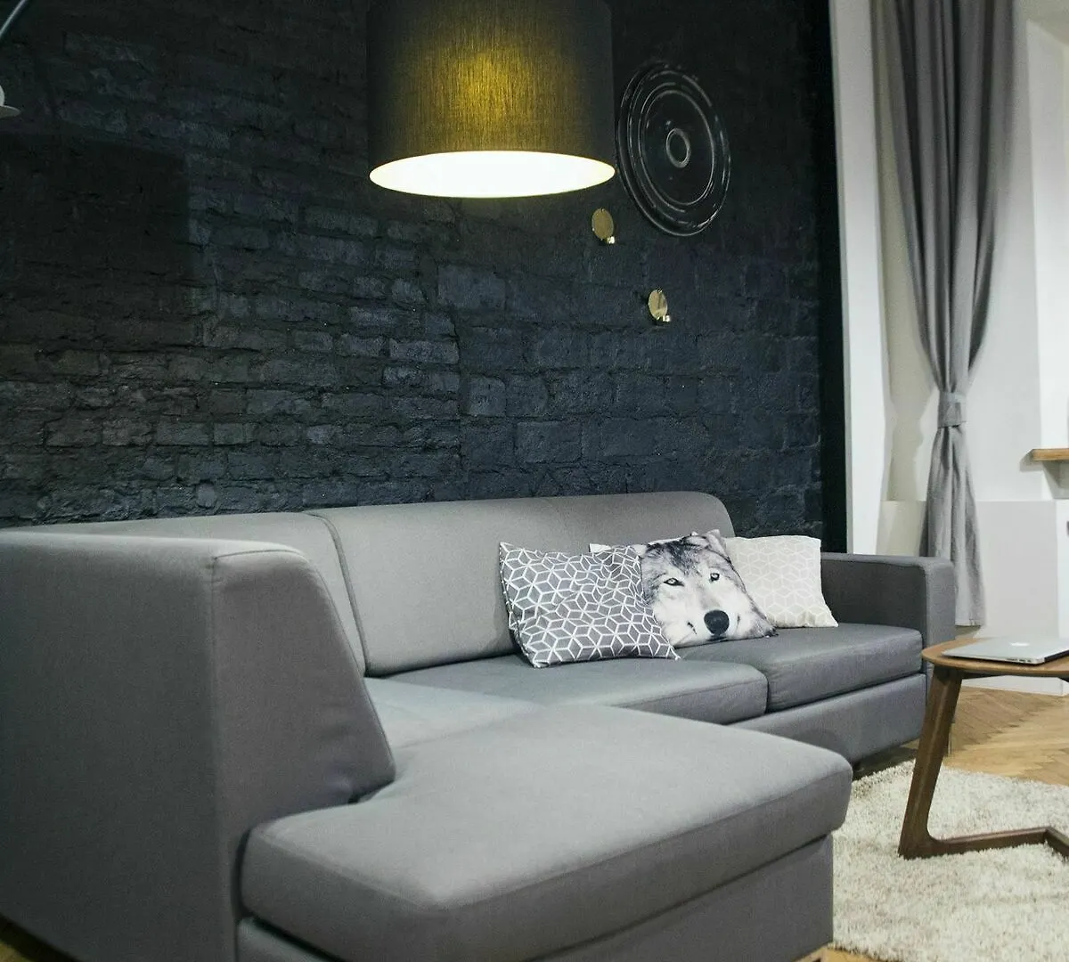 Fox Center Apartments Warsaw Poland