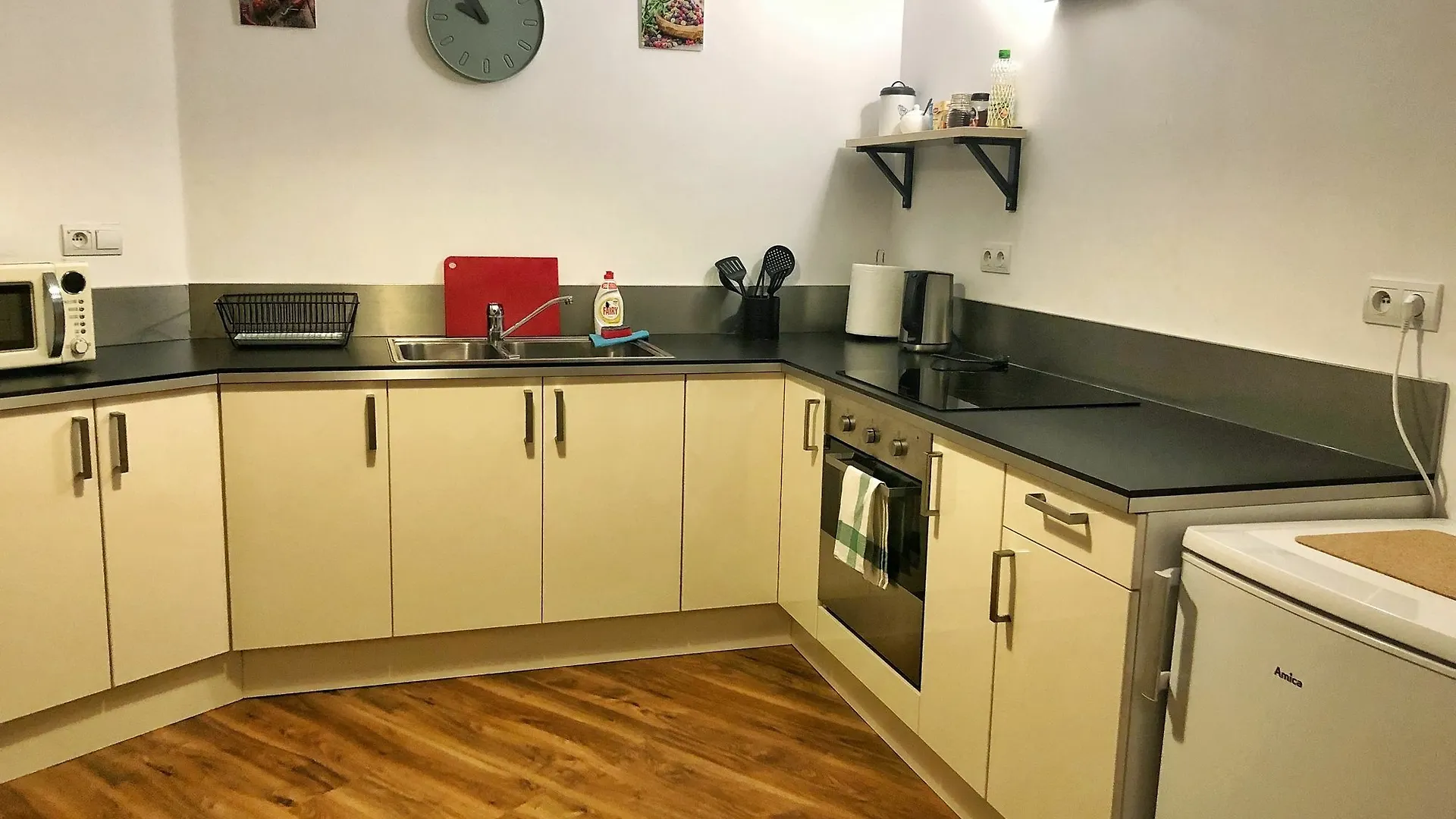 Fox Center Apartments Warsaw